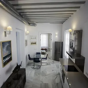 Elegant Cádiz